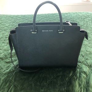 Michael Kors Selma Saffiano Leather Medium Satchel - Black